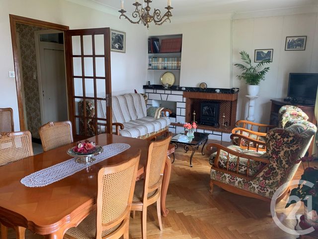maison à vendre - 5 pièces - 121.0 m2 - LAVELANET - 09 - MIDI-PYRENEES - Century 21 L'Agence maison à vendre - 5 pièces - 121.0 m2 - LAVELANET - 09 - MIDI-PYRENEES - Century 21 L'Agence