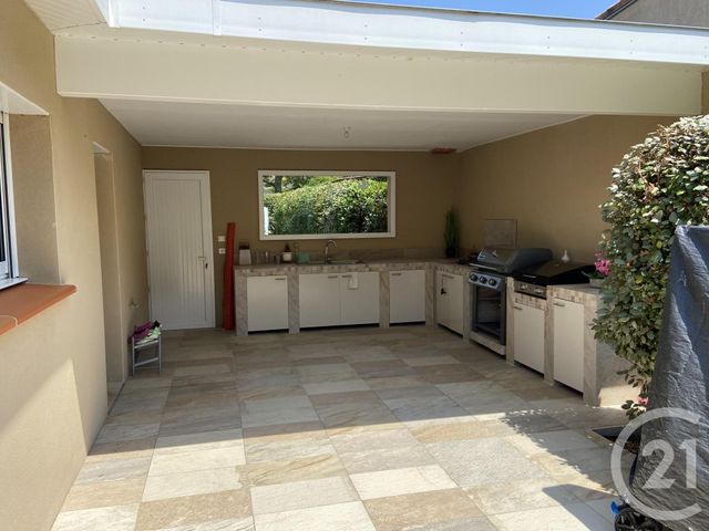 Afficher la photo en grand maison à vendre - 6 pièces - 170.0 m2 - PRADIERES - 09 - MIDI-PYRENEES - Century 21 L'Agence