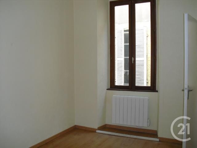 Appartement F2 à louer - 2 pièces - 32.5 m2 - FOIX - 09 - MIDI-PYRENEES - Century 21 L'Agence Appartement F2 à louer - 2 pièces - 32.5 m2 - FOIX - 09 - MIDI-PYRENEES - Century 21 L'Agence