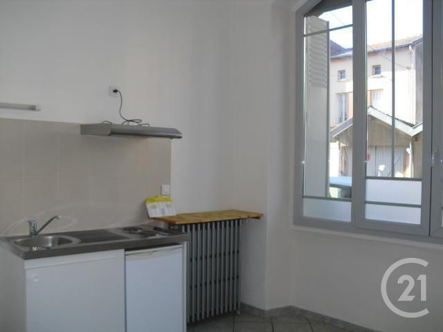 Appartement F2 à louer - 2 pièces - 35.0 m2 - FOIX - 09 - MIDI-PYRENEES - Century 21 L'Agence Appartement F2 à louer - 2 pièces - 35.0 m2 - FOIX - 09 - MIDI-PYRENEES - Century 21 L'Agence