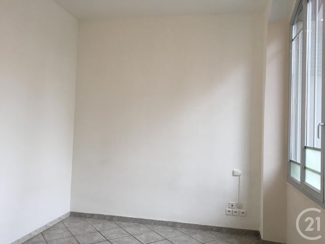 Appartement F2 à louer - 2 pièces - 35.0 m2 - FOIX - 09 - MIDI-PYRENEES - Century 21 L'Agence Appartement F2 à louer - 2 pièces - 35.0 m2 - FOIX - 09 - MIDI-PYRENEES - Century 21 L'Agence
