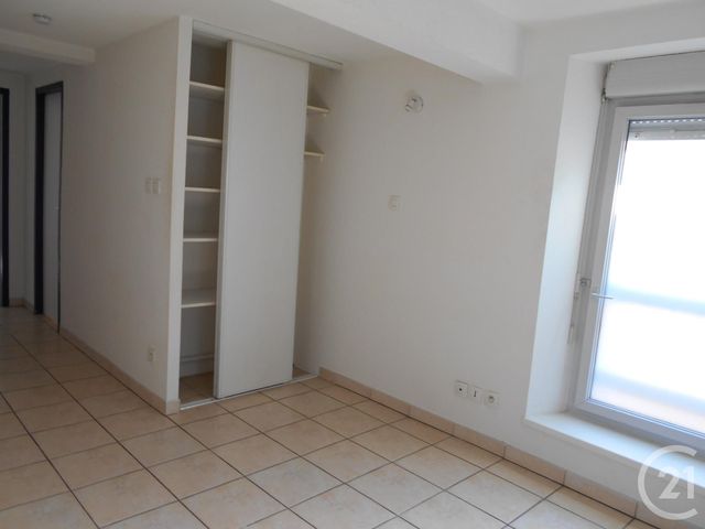 Appartement F2 à louer - 2 pièces - 37.0 m2 - FOIX - 09 - MIDI-PYRENEES - Century 21 L'Agence Appartement F2 à louer - 2 pièces - 37.0 m2 - FOIX - 09 - MIDI-PYRENEES - Century 21 L'Agence