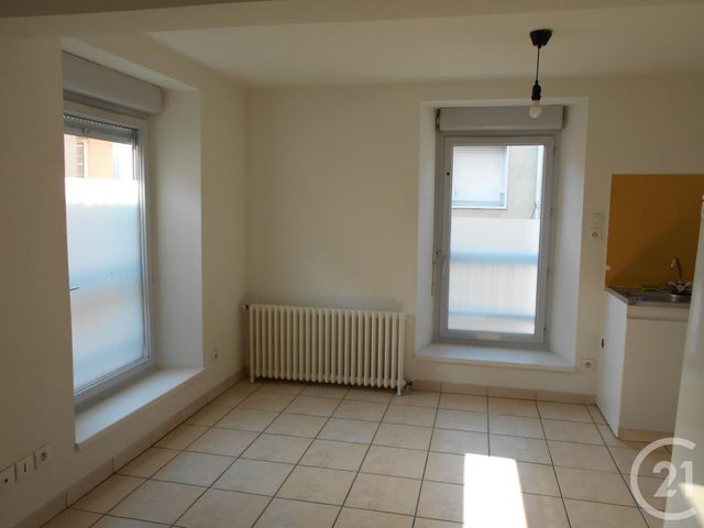 Appartement F2 à louer - 2 pièces - 37.0 m2 - FOIX - 09 - MIDI-PYRENEES - Century 21 L'Agence Appartement F2 à louer - 2 pièces - 37.0 m2 - FOIX - 09 - MIDI-PYRENEES - Century 21 L'Agence