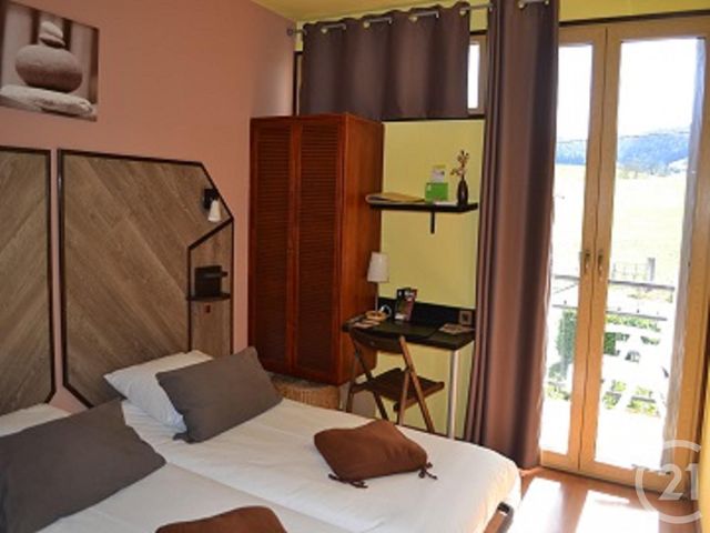 Afficher la photo en grand commerce à vendre - 800.0 m2 - 09 - MIDI-PYRENEES - Century 21 L'Agence