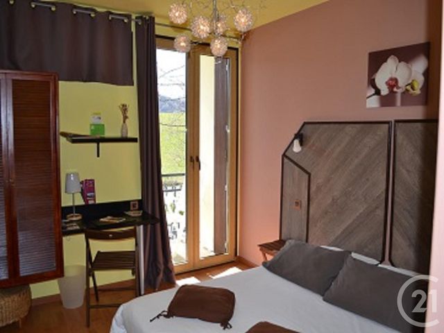 Afficher la photo en grand commerce à vendre - 800.0 m2 - 09 - MIDI-PYRENEES - Century 21 L'Agence