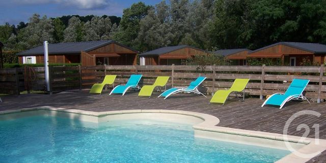 Afficher la photo en grand commerce à vendre - 800.0 m2 - 09 - MIDI-PYRENEES - Century 21 L'Agence
