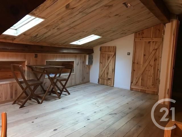 Chambre à louer - 1 pièce - 8.97 m2 - FOIX - 09 - MIDI-PYRENEES - Century 21 L'Agence