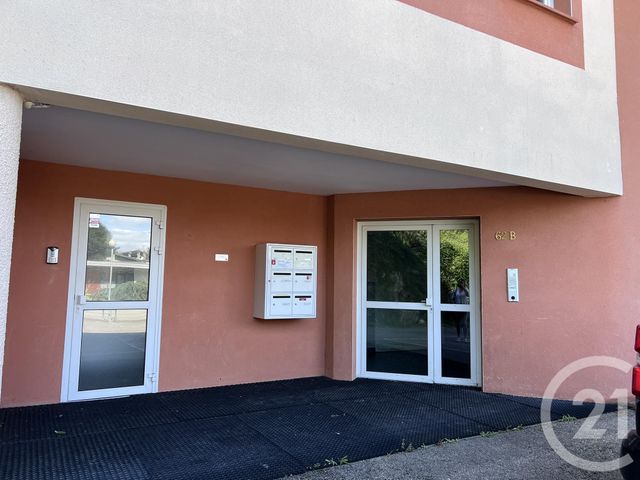 Appartement Local à louer - 2 pièces - 76.0 m2 - FOIX - 09 - MIDI-PYRENEES - Century 21 L'Agence