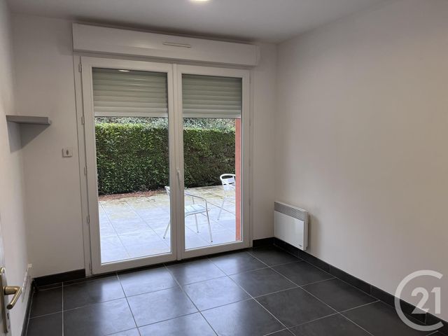 Appartement Local à louer - 2 pièces - 76.0 m2 - FOIX - 09 - MIDI-PYRENEES - Century 21 L'Agence
