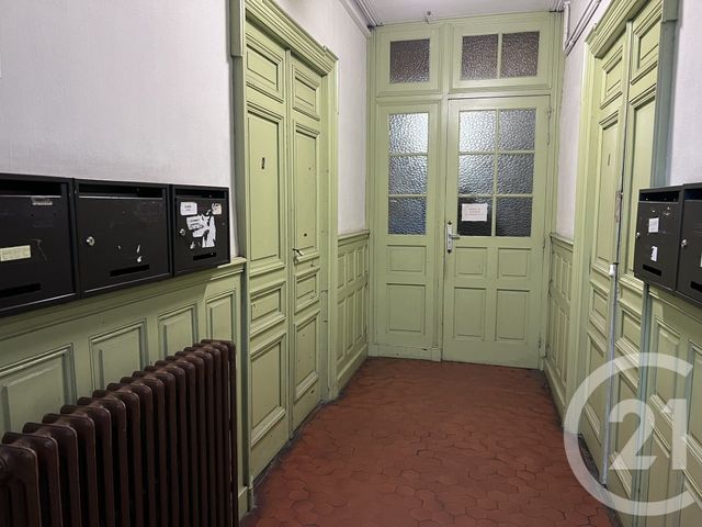 Appartement à louer - 2 pièces - 41.0 m2 - FOIX - 09 - MIDI-PYRENEES - Century 21 L'Agence