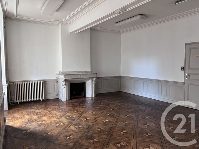 Appartement à louer - 2 pièces - 41.0 m2 - FOIX - 09 - MIDI-PYRENEES - Century 21 L'Agence