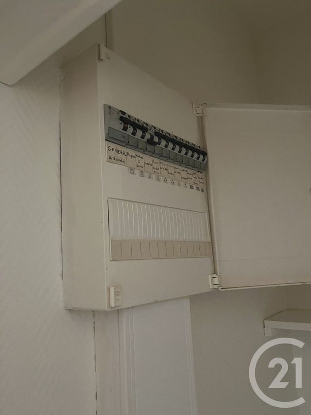 Appartement F2 à vendre - 2 pièces - 33.16 m2 - FOIX - 09 - MIDI-PYRENEES - Century 21 L'Agence