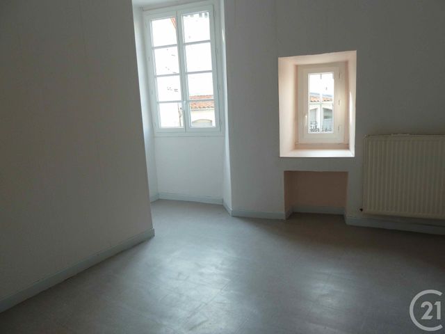 Appartement F3 à louer - 3 pièces - 66.0 m2 - FOIX - 09 - MIDI-PYRENEES - Century 21 L'Agence