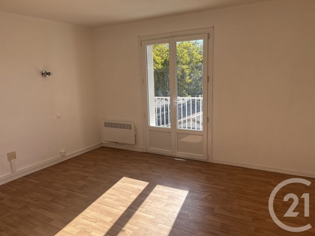 Appartement T3 à vendre - 3 pièces - 74.71 m2 - FOIX - 09 - MIDI-PYRENEES - Century 21 L'Agence