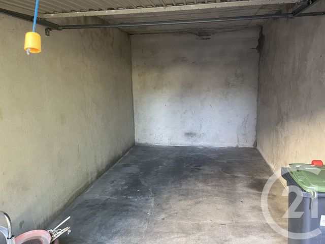 Appartement T3 à vendre - 3 pièces - 74.71 m2 - FOIX - 09 - MIDI-PYRENEES - Century 21 L'Agence