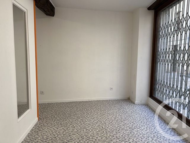Afficher la photo en grand Appartement Local à louer - 2 pièces - 27.09 m2 - FOIX - 09 - MIDI-PYRENEES - Century 21 L'Agence