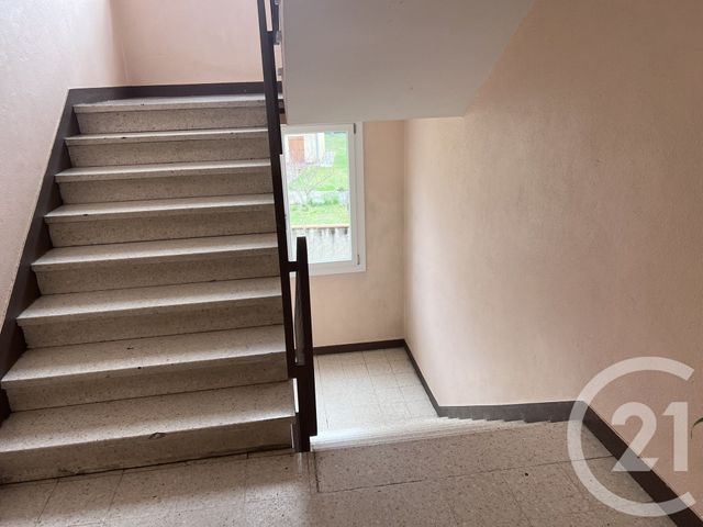 Appartement F3 à louer - 3 pièces - 68.0 m2 - FOIX - 09 - MIDI-PYRENEES - Century 21 L'Agence