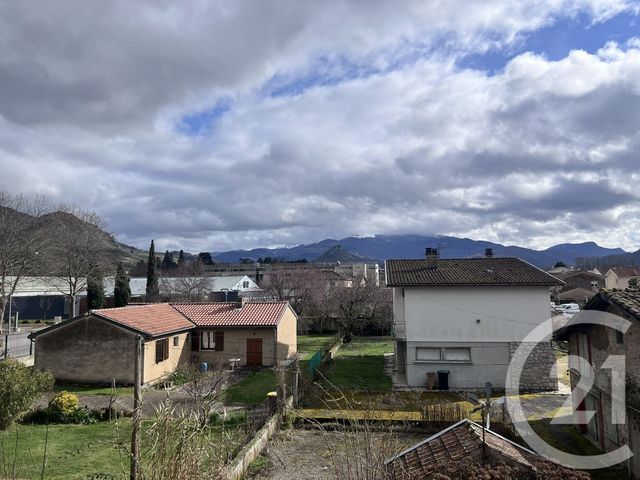 Appartement F3 à louer - 3 pièces - 68.0 m2 - FOIX - 09 - MIDI-PYRENEES - Century 21 L'Agence