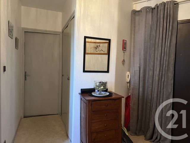 Appartement F2 à louer - 2 pièces - 57.0 m2 - FOIX - 09 - MIDI-PYRENEES - Century 21 L'Agence