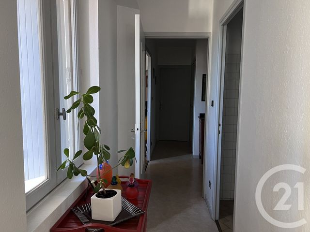 Appartement F2 à louer - 2 pièces - 57.0 m2 - FOIX - 09 - MIDI-PYRENEES - Century 21 L'Agence