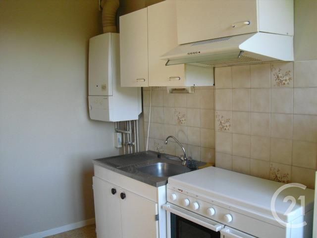 Appartement F1 à louer - 1 pièce - 33.0 m2 - FOIX - 09 - MIDI-PYRENEES - Century 21 L'Agence