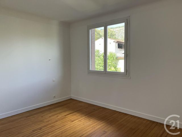 Appartement F5 à louer - 5 pièces - 125.0 m2 - FOIX - 09 - MIDI-PYRENEES - Century 21 L'Agence