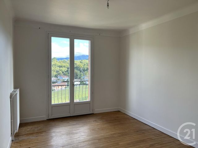 Appartement F5 à louer - 5 pièces - 125.0 m2 - FOIX - 09 - MIDI-PYRENEES - Century 21 L'Agence