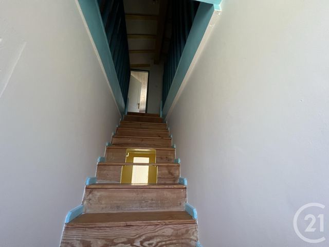 Appartement F5 à louer - 5 pièces - 125.0 m2 - FOIX - 09 - MIDI-PYRENEES - Century 21 L'Agence