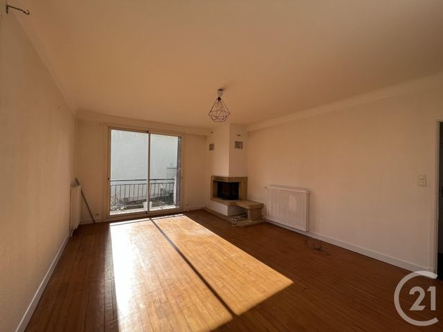 Appartement F5 à louer - 5 pièces - 125.0 m2 - FOIX - 09 - MIDI-PYRENEES - Century 21 L'Agence