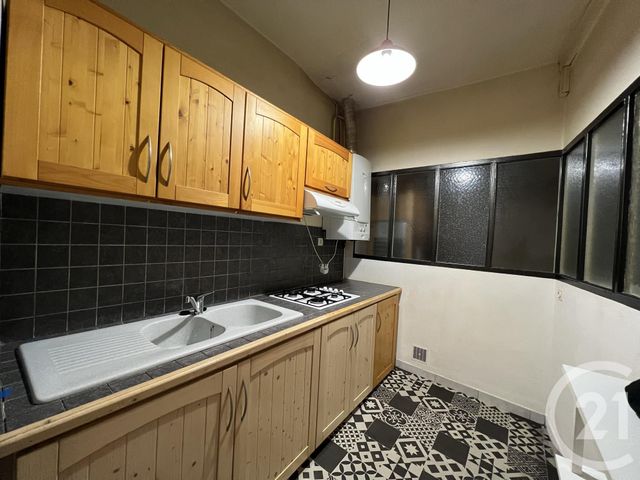 Appartement T3 à louer - 3 pièces - 72.0 m2 - FOIX - 09 - MIDI-PYRENEES - Century 21 L'Agence