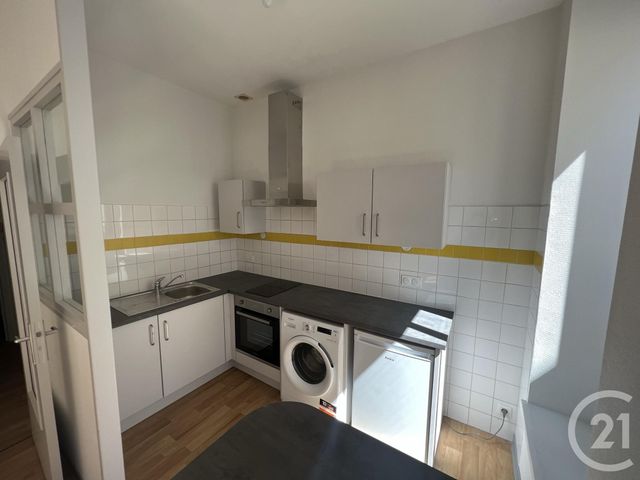 Appartement T1 à louer - 1 pièce - 29.0 m2 - FOIX - 09 - MIDI-PYRENEES - Century 21 L'Agence
