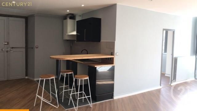 Appartement F4 à louer - 4 pièces - 84.47 m2 - FOIX - 09 - MIDI-PYRENEES - Century 21 L'Agence