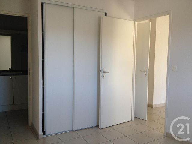 Appartement F2 à louer - 2 pièces - 38.0 m2 - FOIX - 09 - MIDI-PYRENEES - Century 21 L'Agence