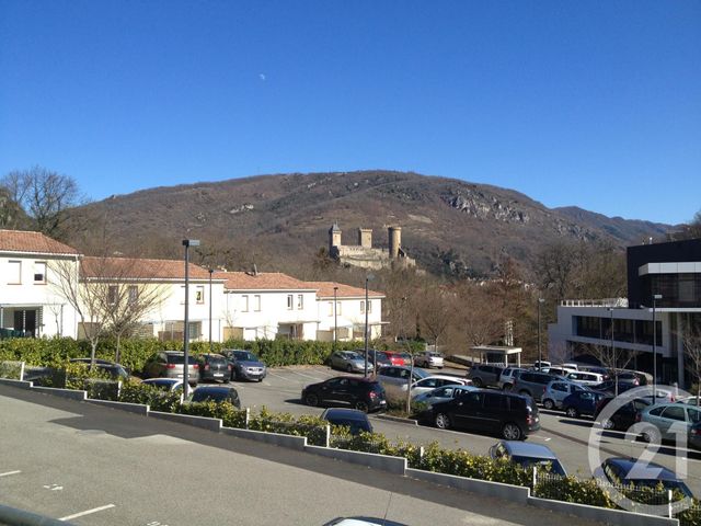 Appartement F2 à louer - 2 pièces - 38.0 m2 - FOIX - 09 - MIDI-PYRENEES - Century 21 L'Agence