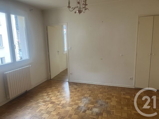 Appartement T2 à vendre - 2 pièces - 35.19 m2 - FOIX - 09 - MIDI-PYRENEES - Century 21 L'Agence