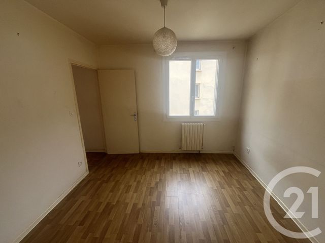 Appartement T2 à vendre - 2 pièces - 35.19 m2 - FOIX - 09 - MIDI-PYRENEES - Century 21 L'Agence