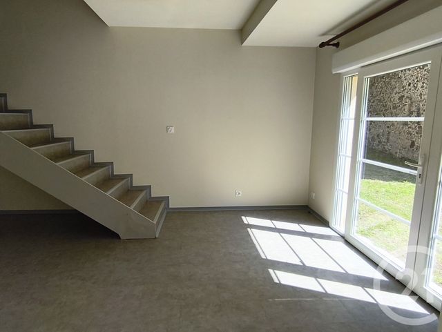 Appartement T2 à vendre - 2 pièces - 41.69 m2 - FOIX - 09 - MIDI-PYRENEES - Century 21 L'Agence