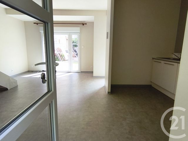 Appartement T2 à vendre - 2 pièces - 41.69 m2 - FOIX - 09 - MIDI-PYRENEES - Century 21 L'Agence