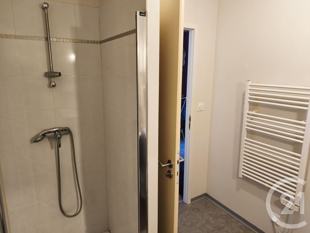 Appartement T2 à vendre - 2 pièces - 41.69 m2 - FOIX - 09 - MIDI-PYRENEES - Century 21 L'Agence