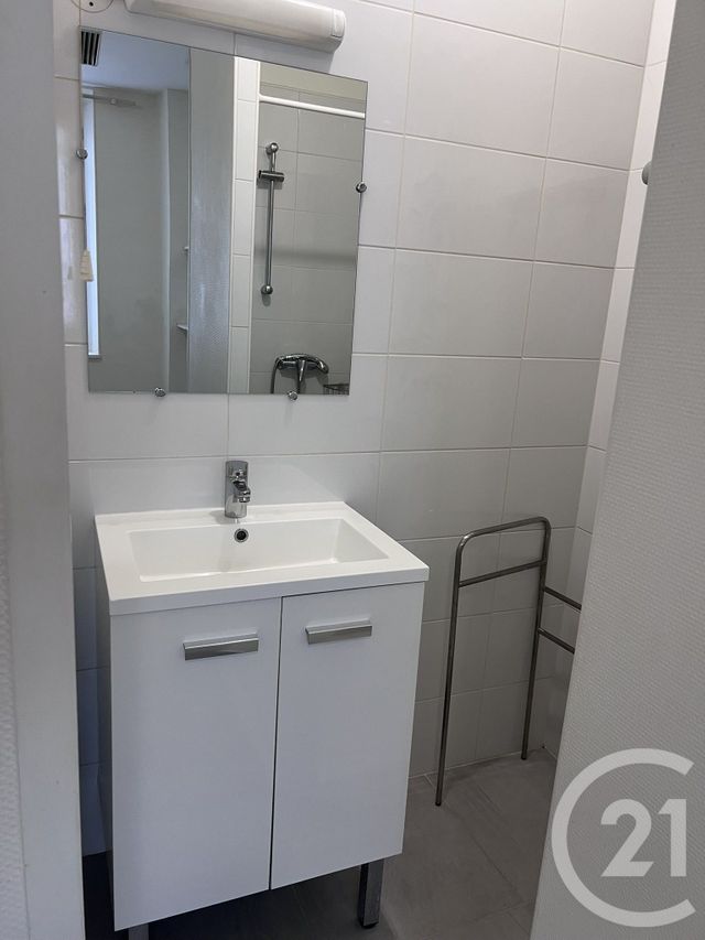 Appartement F2 à louer - 2 pièces - 33.16 m2 - FOIX - 09 - MIDI-PYRENEES - Century 21 L'Agence