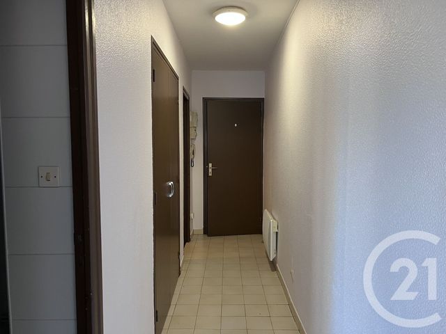 Appartement T2 à louer - 2 pièces - 37.13 m2 - FOIX - 09 - MIDI-PYRENEES - Century 21 L'Agence
