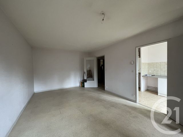 Appartement F2 à louer - 2 pièces - 51.0 m2 - FOIX - 09 - MIDI-PYRENEES - Century 21 L'Agence