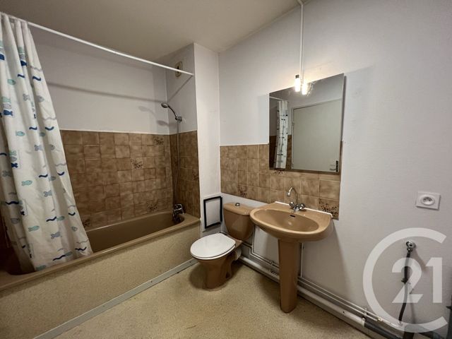 Appartement F2 à louer - 2 pièces - 51.0 m2 - FOIX - 09 - MIDI-PYRENEES - Century 21 L'Agence