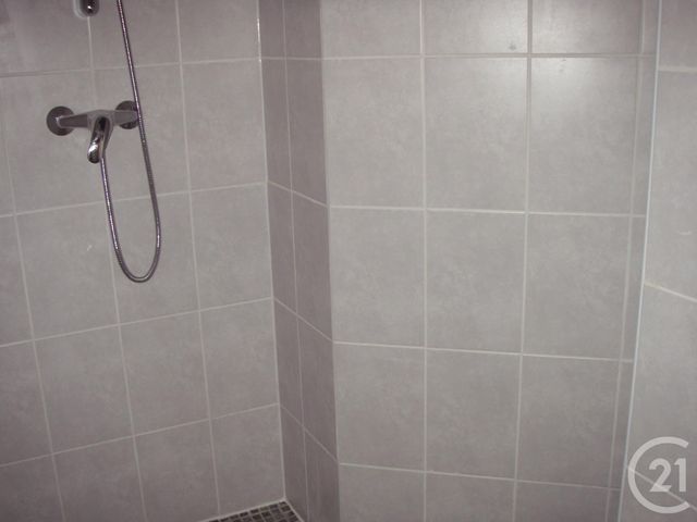 Appartement F2 bis à louer - 2 pièces - 50.0 m2 - FOIX - 09 - MIDI-PYRENEES - Century 21 L'Agence