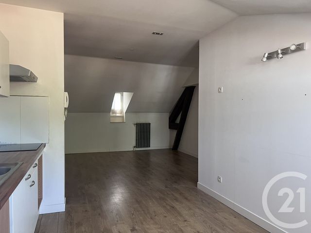 Appartement F2 bis à louer - 2 pièces - 50.0 m2 - FOIX - 09 - MIDI-PYRENEES - Century 21 L'Agence