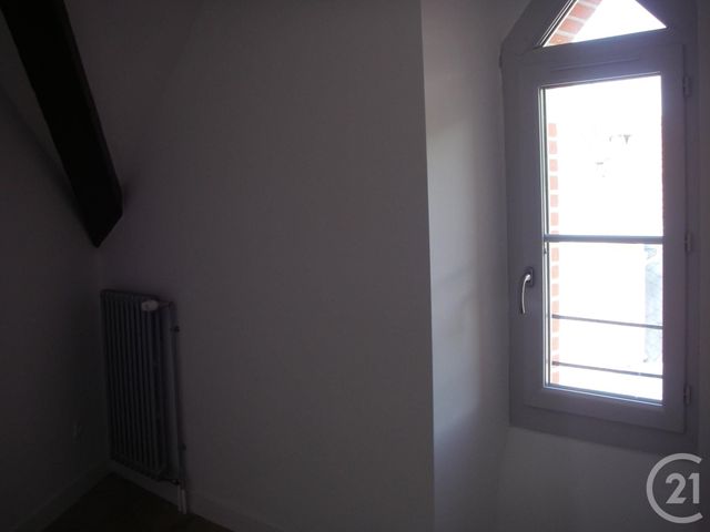 Appartement F2 bis à louer - 2 pièces - 50.0 m2 - FOIX - 09 - MIDI-PYRENEES - Century 21 L'Agence