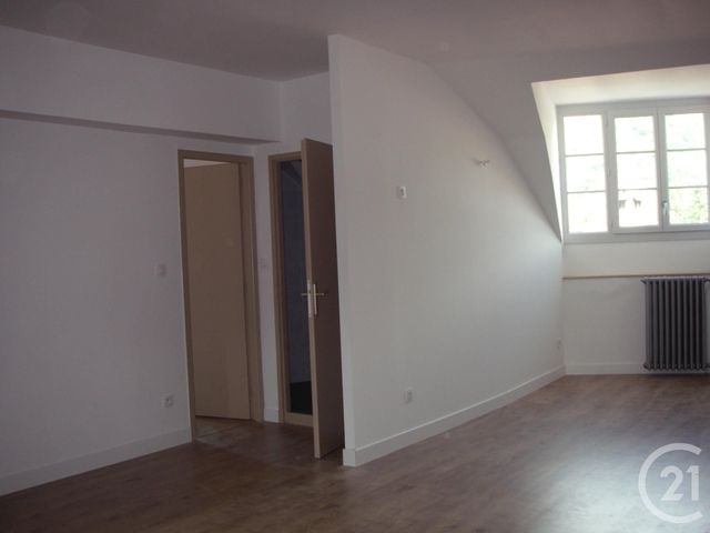 Appartement F2 bis à louer - 2 pièces - 50.0 m2 - FOIX - 09 - MIDI-PYRENEES - Century 21 L'Agence
