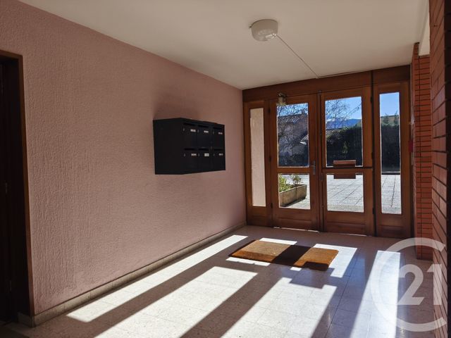 Appartement T3 à vendre - 3 pièces - 76.62 m2 - FOIX - 09 - MIDI-PYRENEES - Century 21 L'Agence