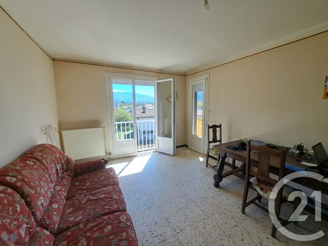 Appartement F3 à vendre - 3 pièces - 74.19 m2 - FOIX - 09 - MIDI-PYRENEES - Century 21 L'Agence