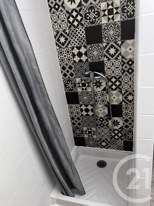 Appartement Studio à louer - 1 pièce - 23.1 m2 - FOIX - 09 - MIDI-PYRENEES - Century 21 L'Agence